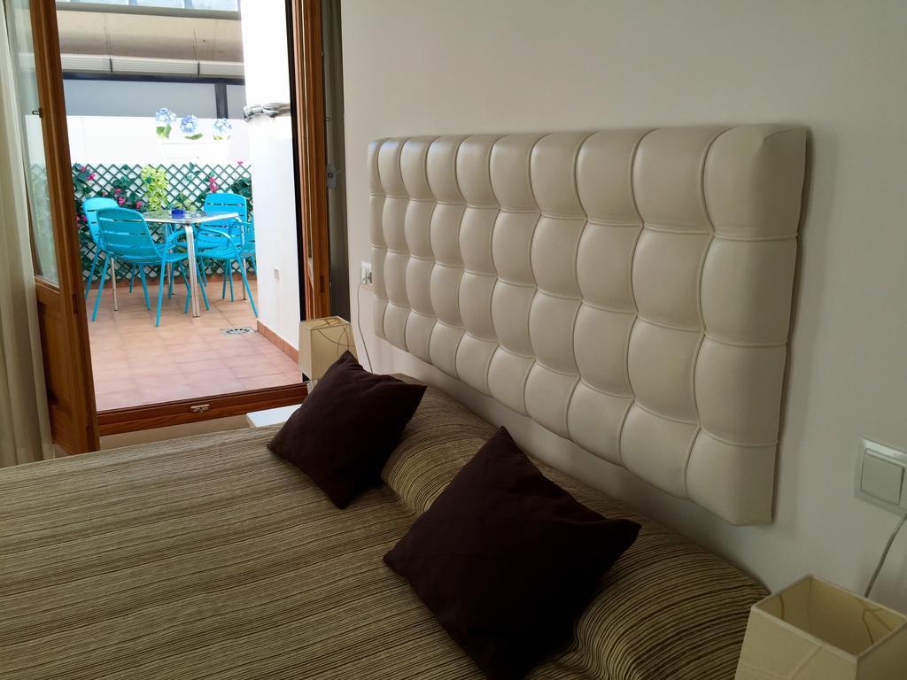 Edificio Palomar - Palomargroup Apartment บาเลนเซีย ภายนอก รูปภาพ
