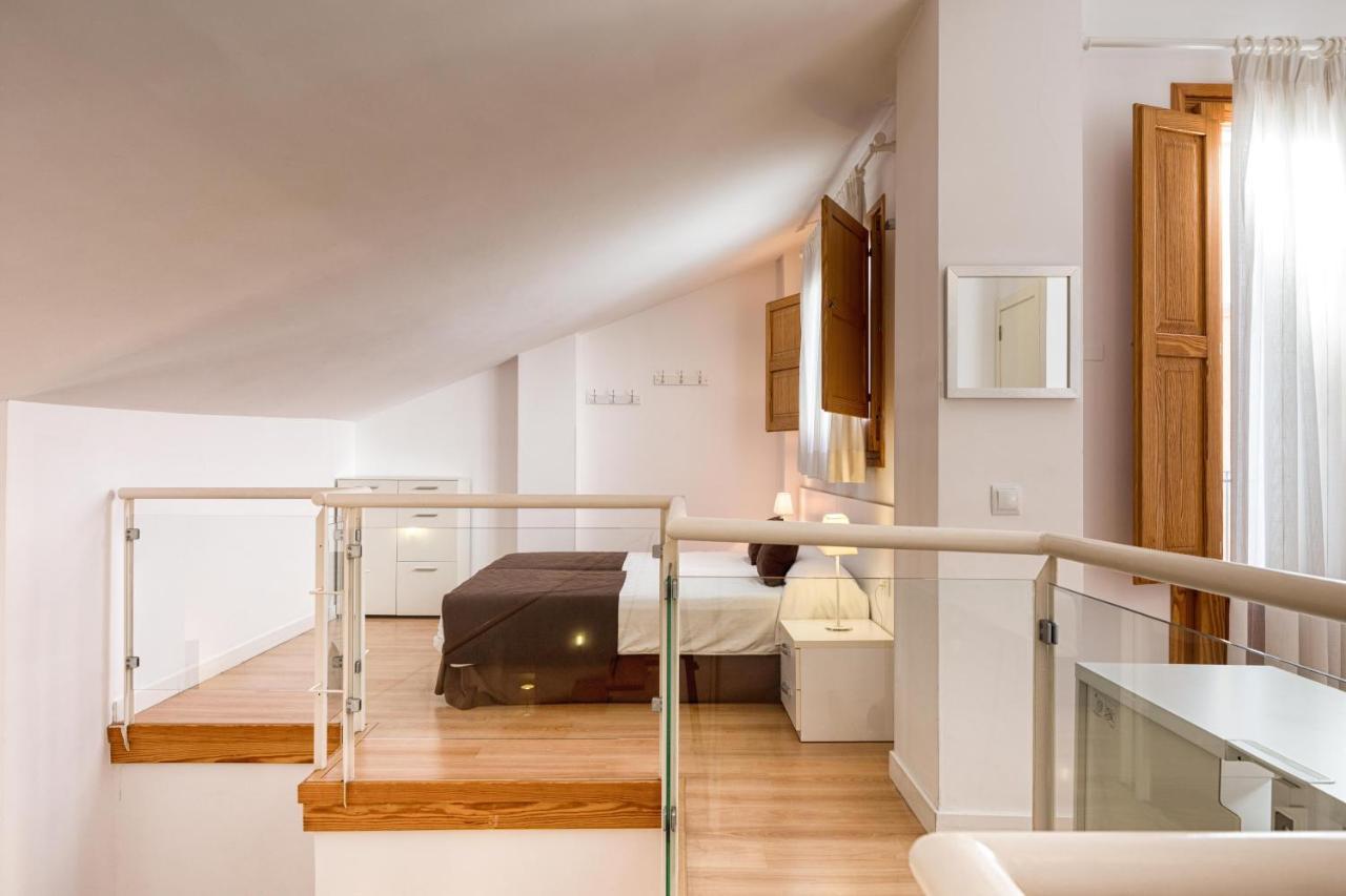Edificio Palomar - Palomargroup Apartment บาเลนเซีย ภายนอก รูปภาพ